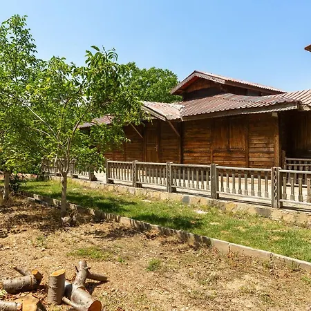 Feslikan Chalet Alpstuga Antalya